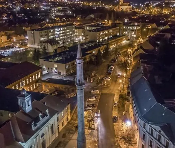 Oazis Apartman Apartment Eger